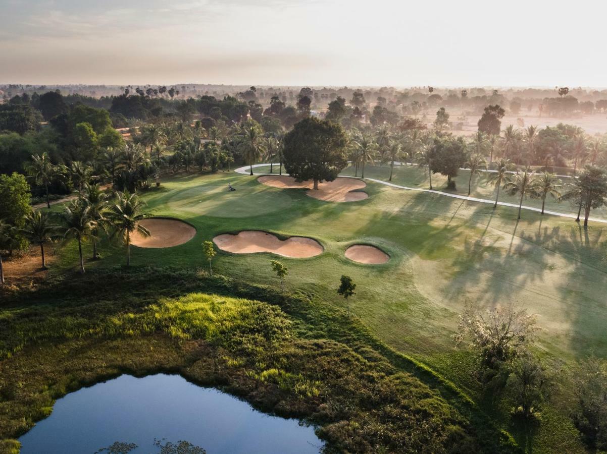 Sofitel Angkor Phokeethra Golf & Spa Resort Ciudad de Siem Riep Exterior foto